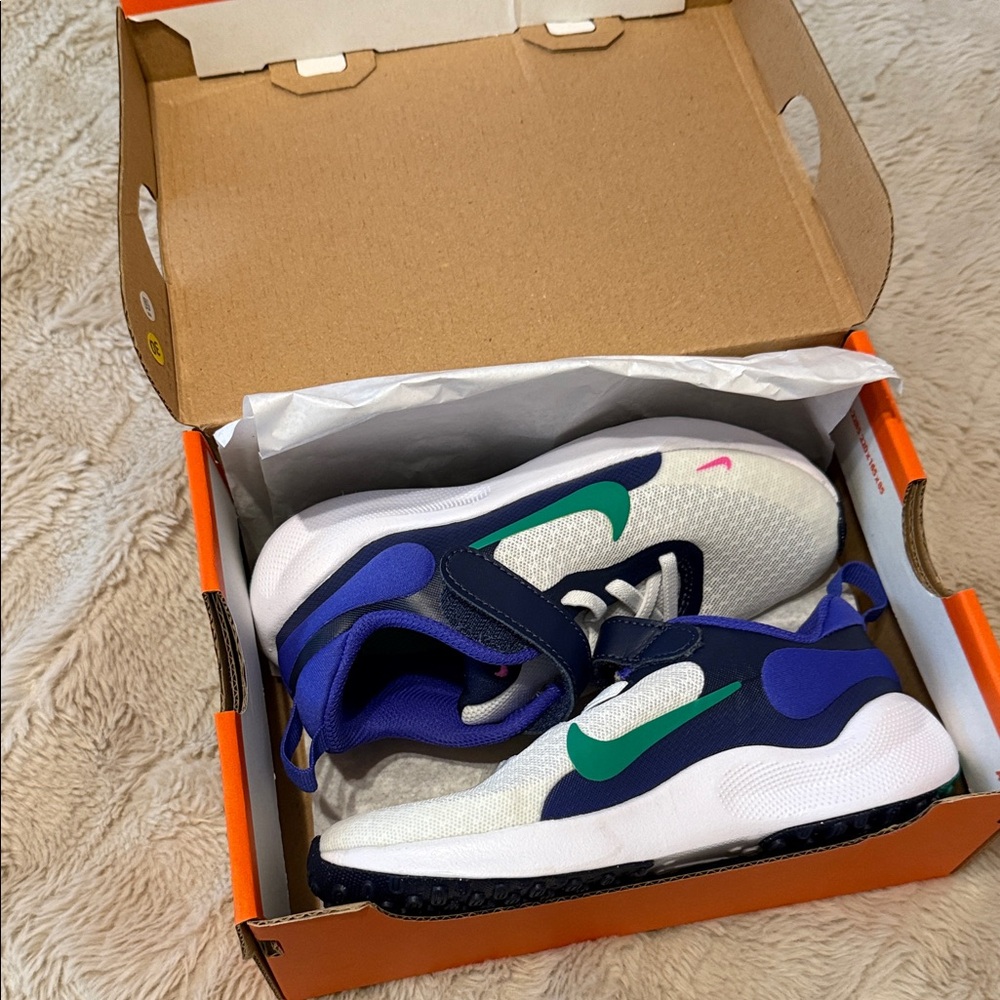 Nike Kids' White and Blue Sneakers